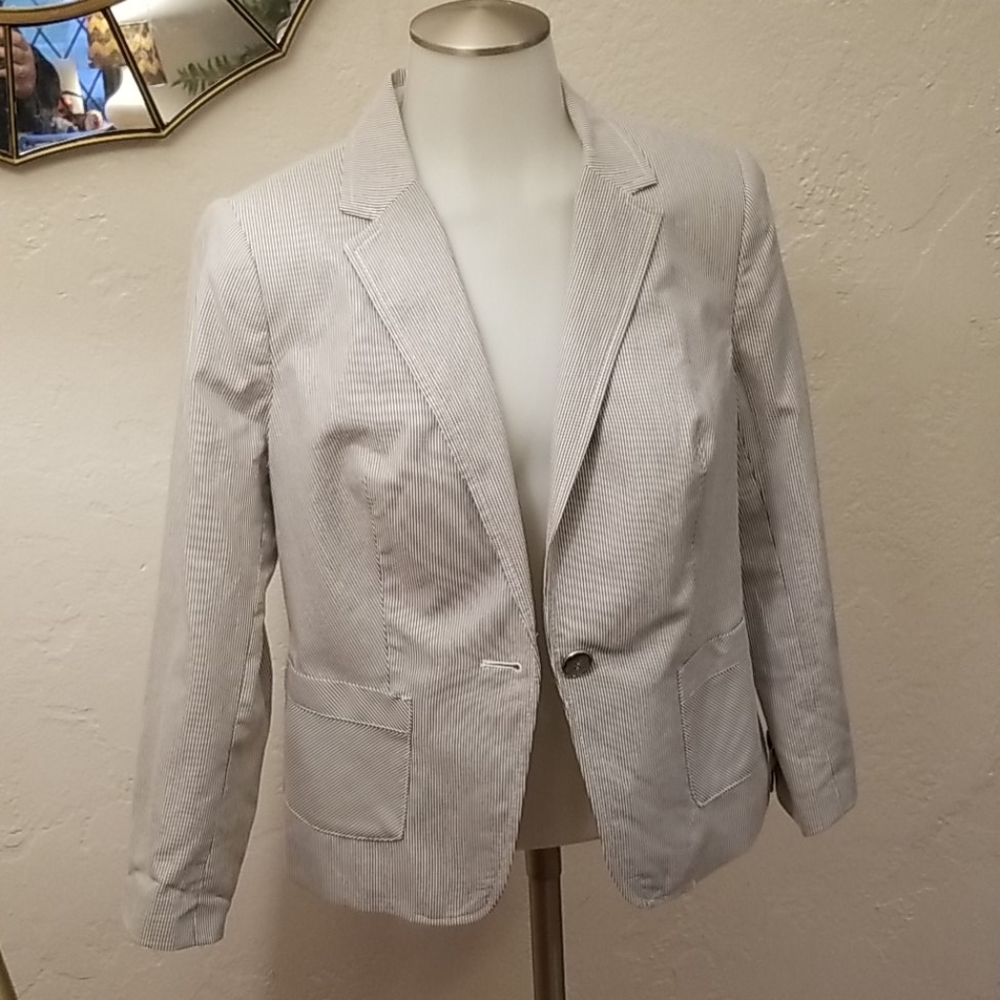 Limited Sear Sucker Blazer NWT Sz S